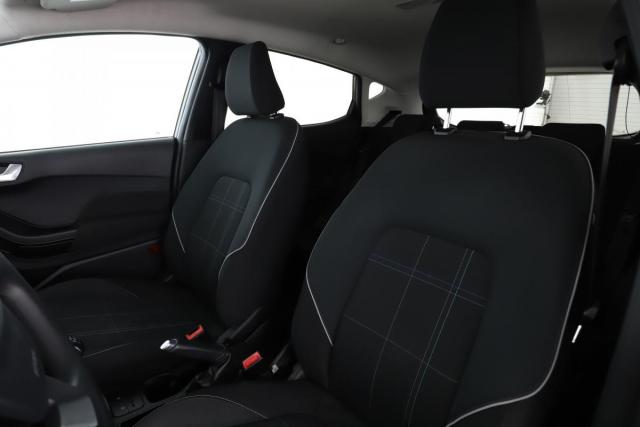 Ford Fiesta image 2