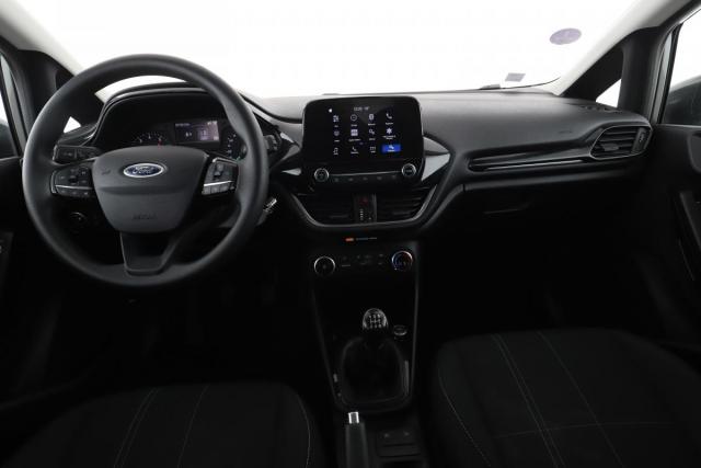 Ford Fiesta image 5