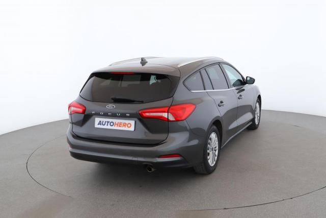 Ford Focus image 4