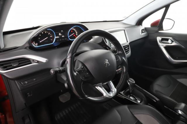 Peugeot 2008 image 5