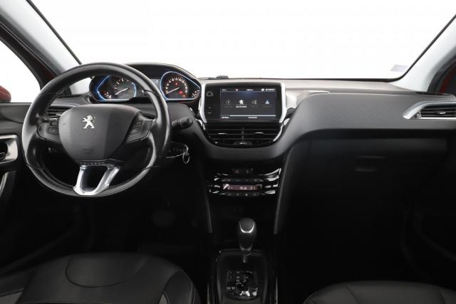 Peugeot 2008 image 1