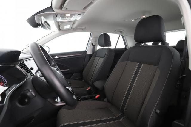 Volkswagen T-Roc image 5