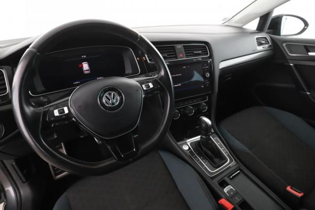 Volkswagen Golf Sw image 5