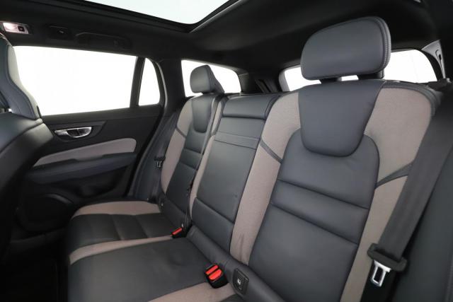 Volvo V60 image 3