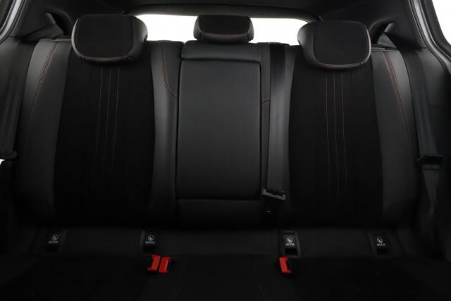 Peugeot 308 image 2