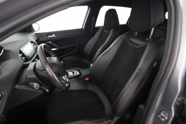 Peugeot 308 image 3