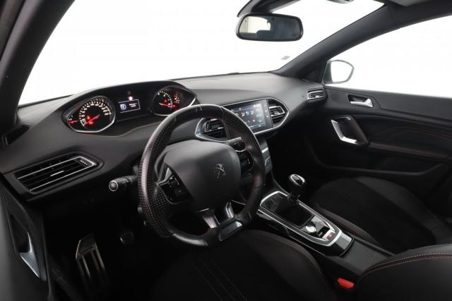 Peugeot 308 image 7