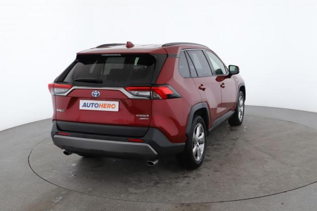 Toyota Rav4 image 6
