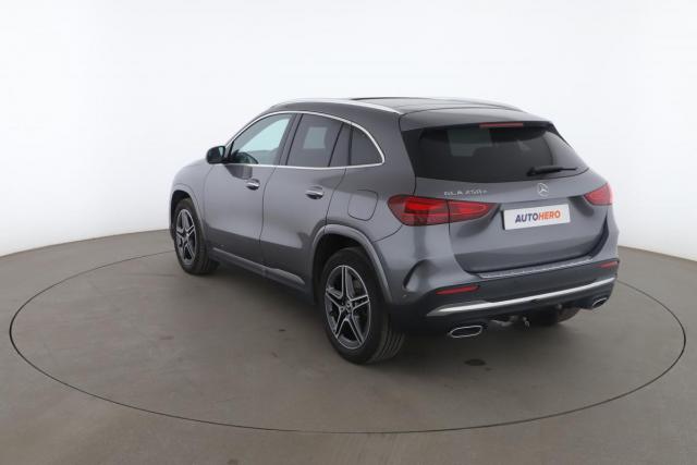 Mercedes Benz Gla image 7