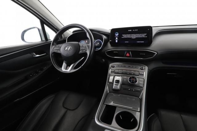 Hyundai Santa Fe image 4