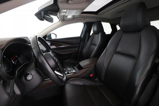 Mazda Cx-30 image 5
