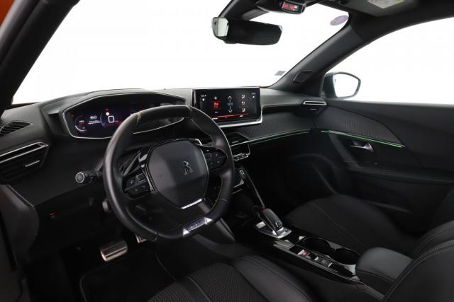 Peugeot 2008 image 3