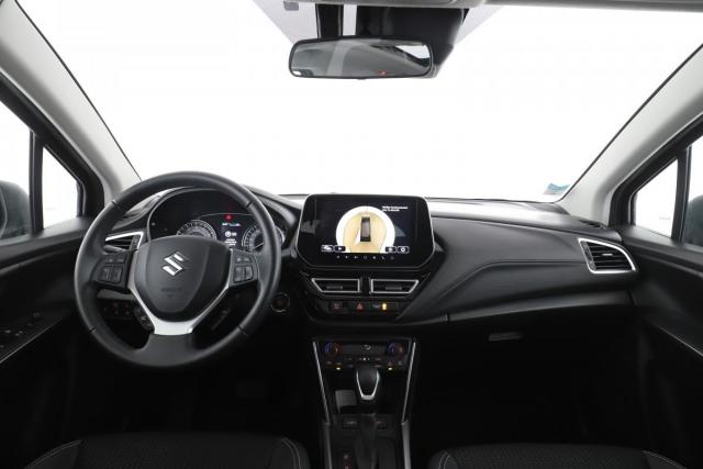 Suzuki S-Cross image 5