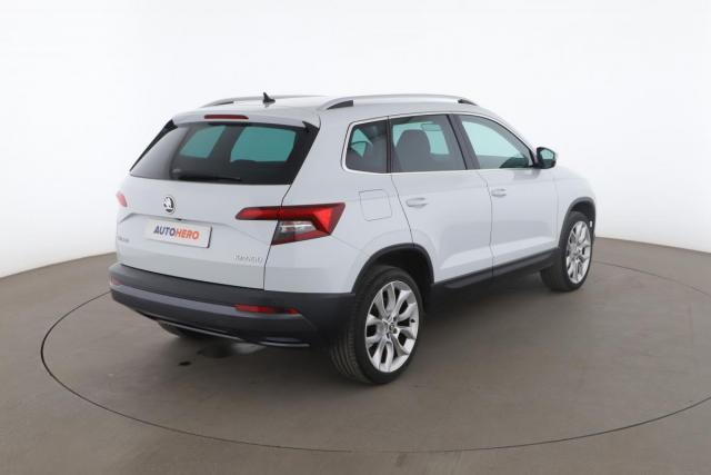 Skoda Karoq image 1