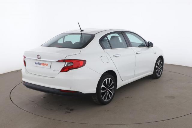 Fiat Tipo image 1
