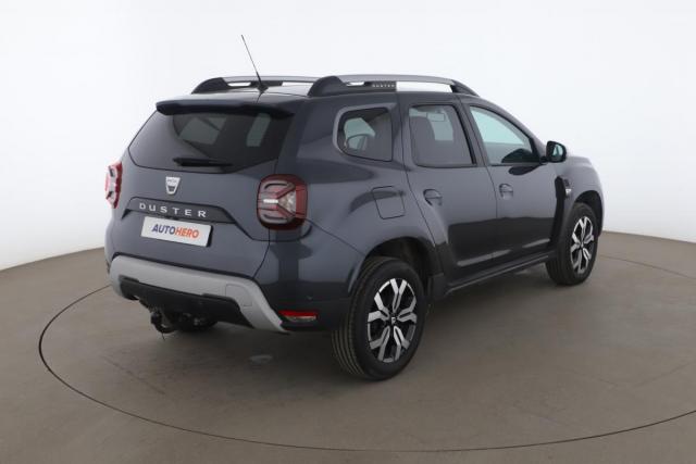 Dacia Duster image 8