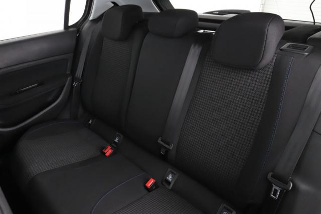 Peugeot 308 image 7