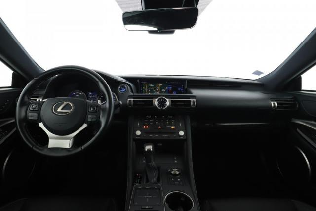 Lexus Rc image 1