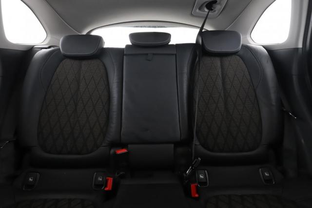 Bmw X1 image 1