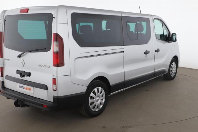 Renault Trafic image 2
