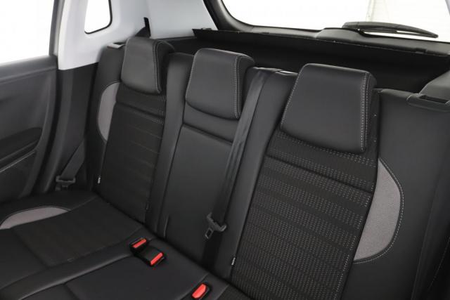 Peugeot 2008 image 7