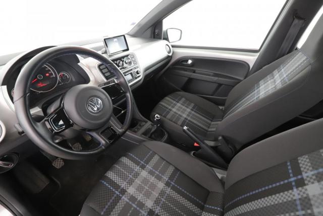 Volkswagen Up! image 4