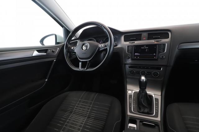 Volkswagen Golf image 3