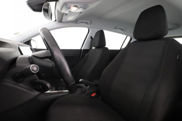 Peugeot 308 image 9
