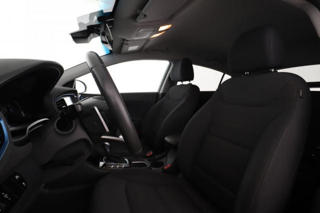 Hyundai Ioniq image 3