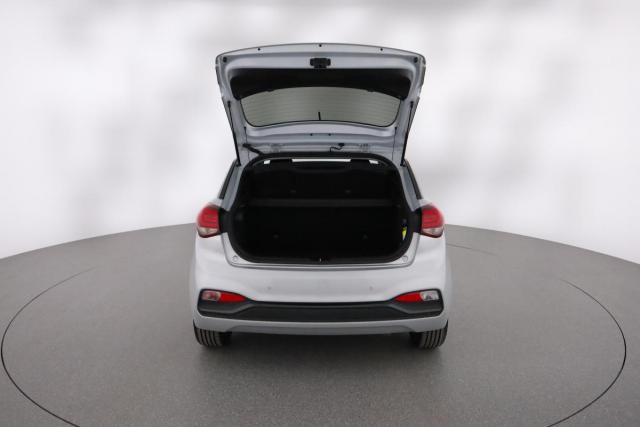 Hyundai I20 image 9