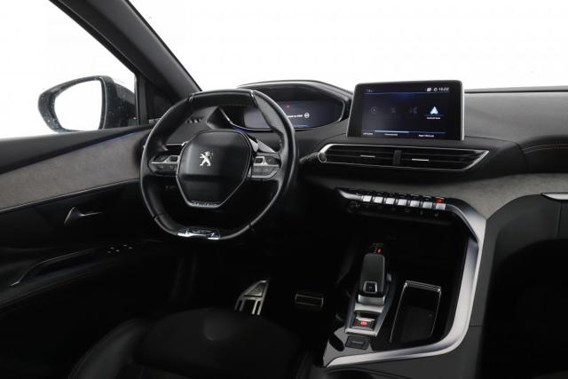 Peugeot 3008 image 3