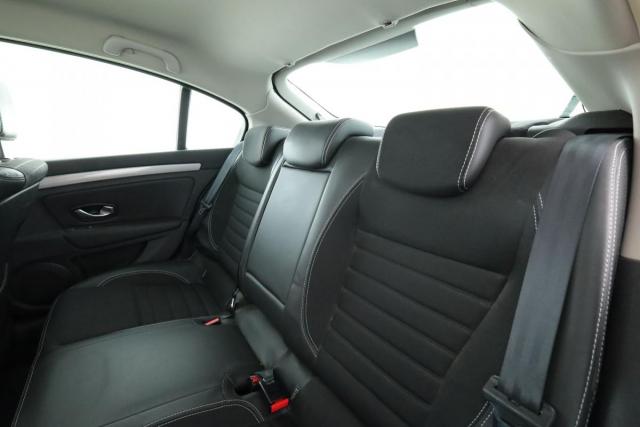 Renault Laguna image 4