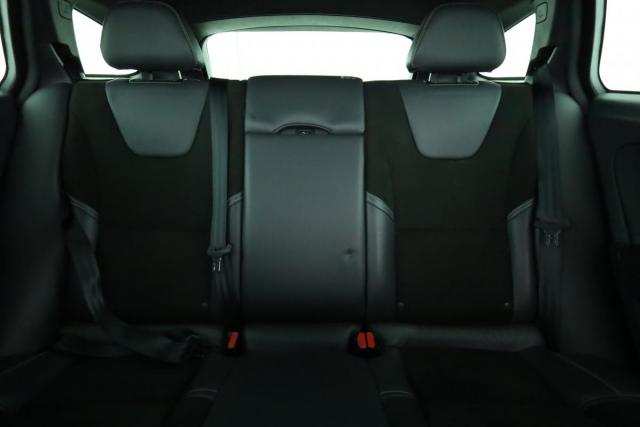 Volvo V60 image 1