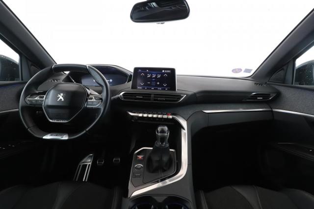 Peugeot 3008 image 9