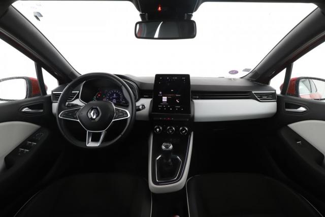 Renault Clio image 8