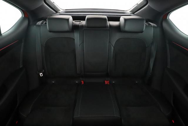 Skoda Superb image 2