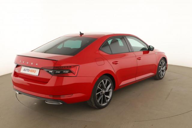 Skoda Superb image 9