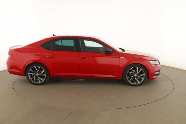 Skoda Superb image 8