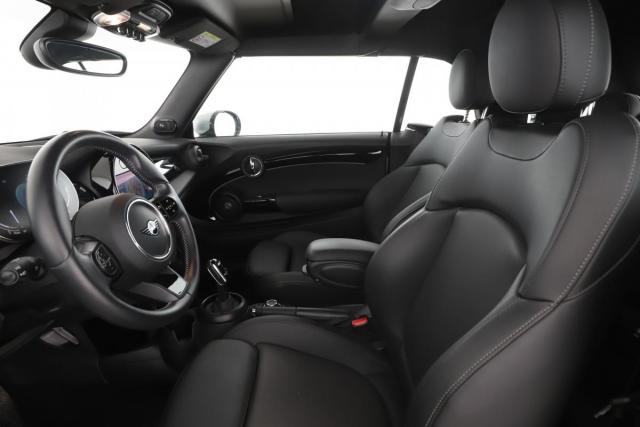 Mini Cabrio image 4