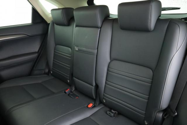 Lexus Nx image 9
