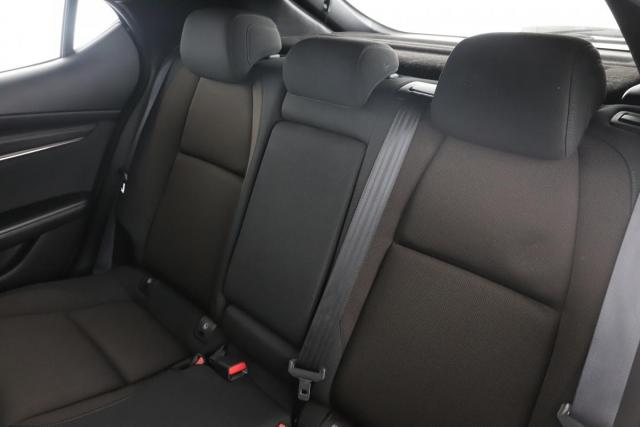 Mazda 3 image 2