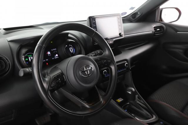 Toyota Yaris image 8