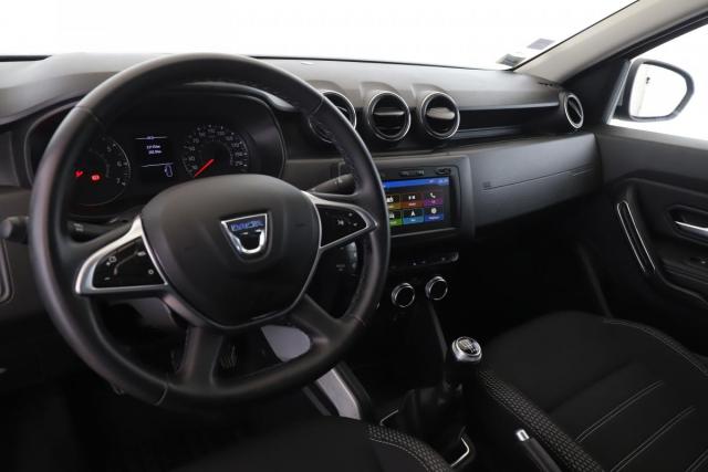 Dacia Duster image 9
