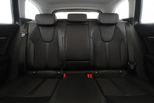 Skoda Octavia image 5