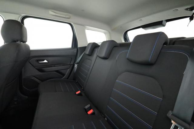 Dacia Duster image 1