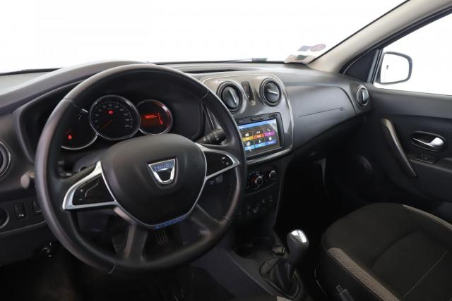 Dacia Sandero Ii image 2
