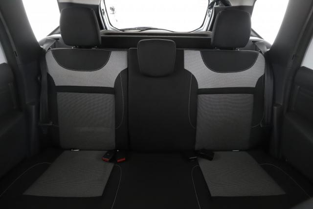 Dacia Duster image 8