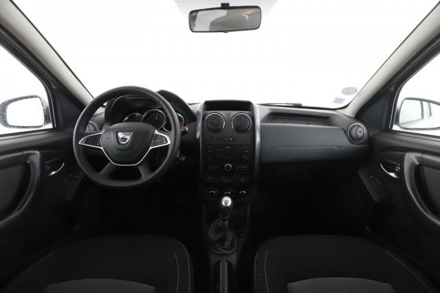 Dacia Duster image 5