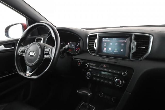 Kia Sportage image 6