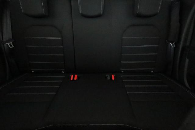 Dacia Duster image 8